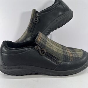 JBU by Jambu Shoes ✨Women's 7.5M ✨Black Plaid Olive Loafers✨Side Zipper✨Faux Fur